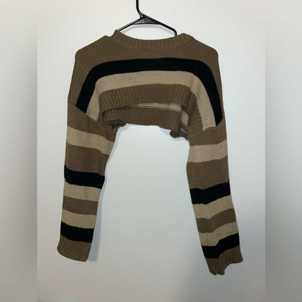 Brown/Black Long sleeved cropped shirt